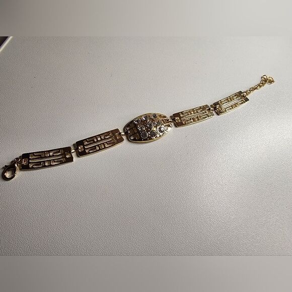 Luxury Statement Bridal Jewelry Set Necklace and Bracelet - Picture 3 of 3